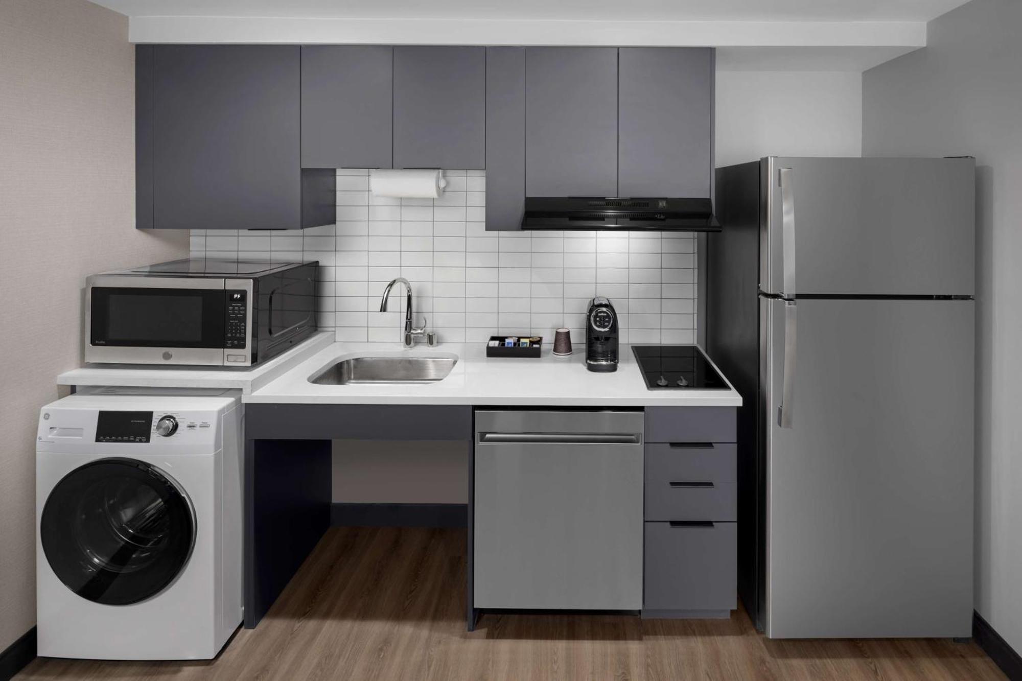 Homewood Suites By Hilton Grand Prairie At Epiccentral Esterno foto